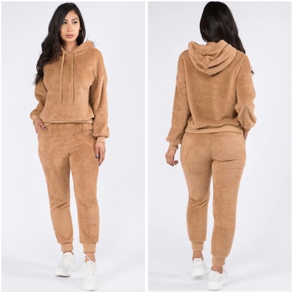 Warm Sherpa lounge set - Picture 8 of 13